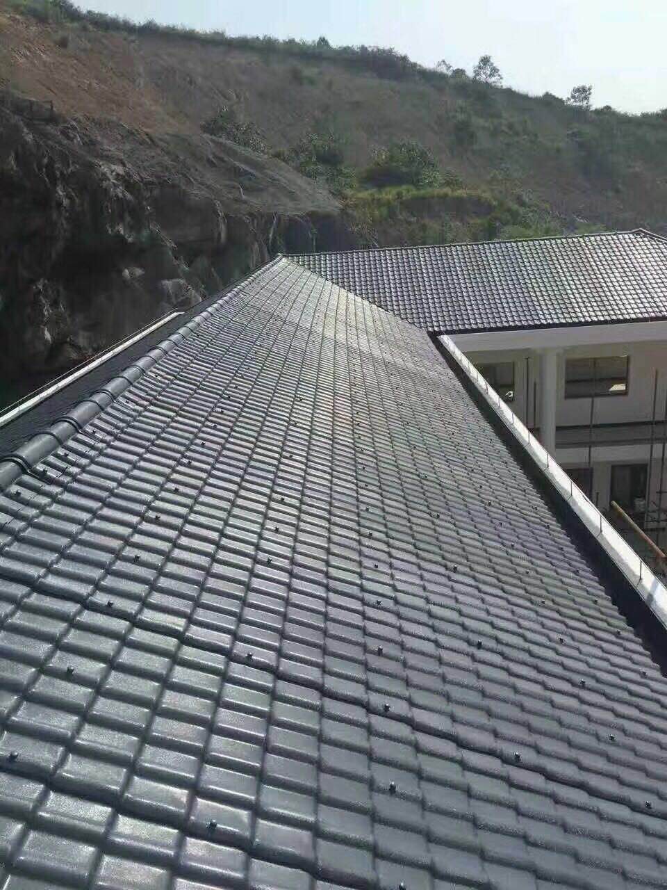 合成樹(shù)脂瓦